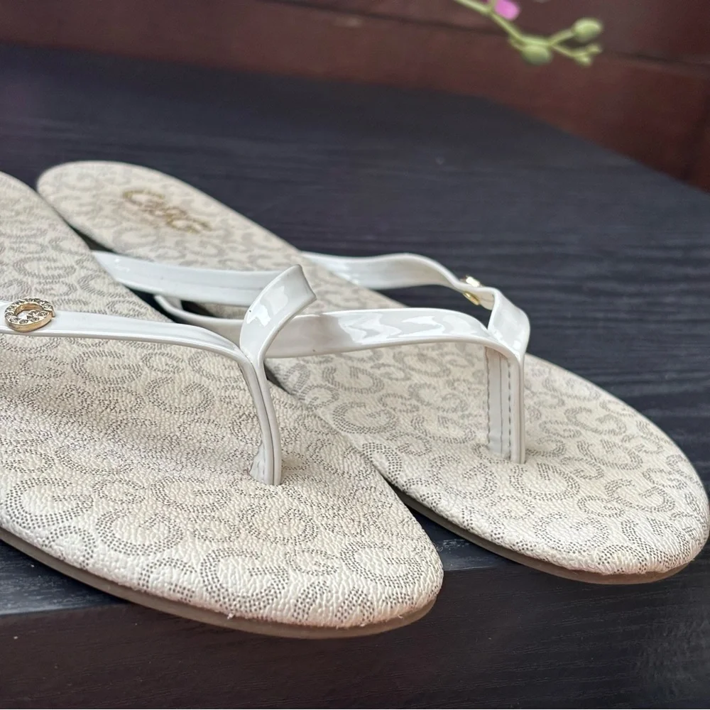 GBG Los Angeles White Sandals with Ruffle Design